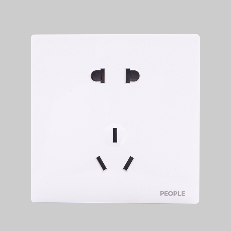南宫NG·28相信品牌力量五孔插座(R86H5) 